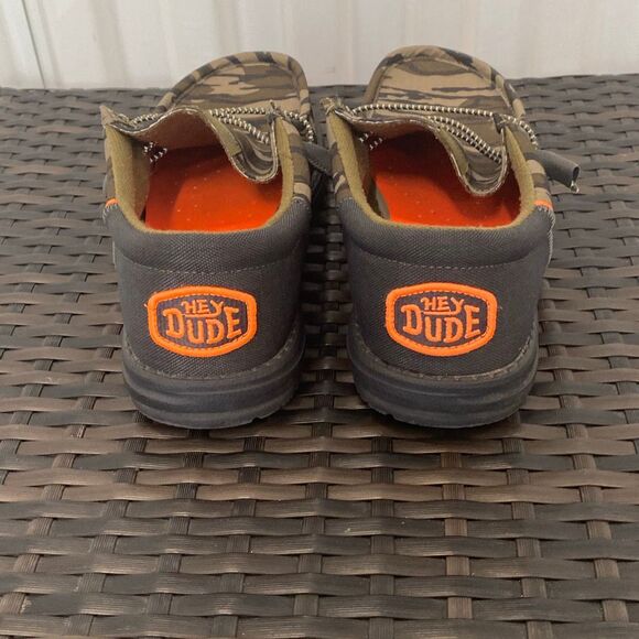Hey dude, Wally Funk Mossy oak camo loafers men size 9 - Picture 2 of 7